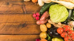 Ces légumes contiennent plus de vitamine C que les oranges — vérifiez dans votre cuisine